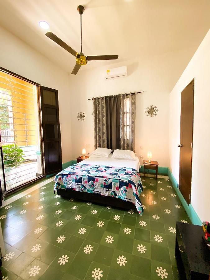 Mansion Bahia Manga Bed & Breakfast 3*