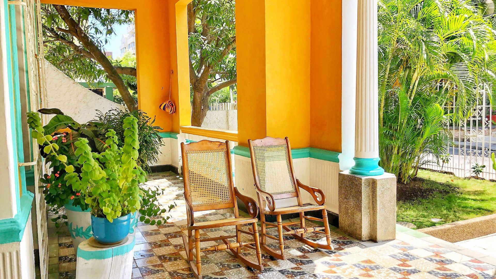 Mansion Bahia Manga Bed & Breakfast