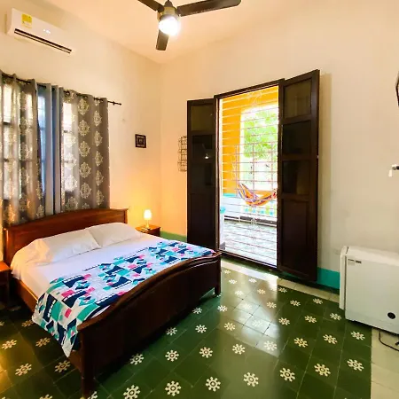 Mansion Bahia Manga Bed & Breakfast 3*