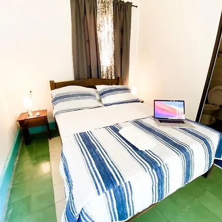 Mansion Bahia Manga Bed & Breakfast 3*