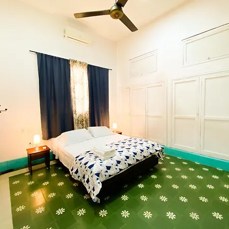 Mansion Bahia Manga Bed & Breakfast 3*