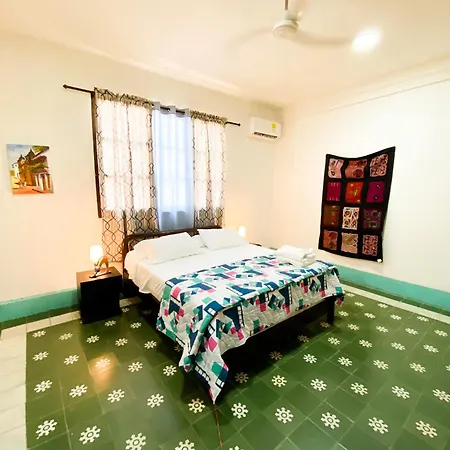 Bed & Breakfast Mansion Bahia Manga 3*